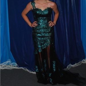 Beautiful prom dress